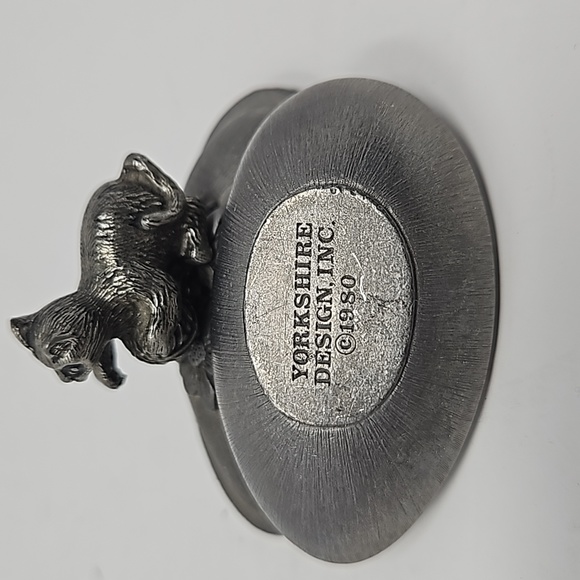 Vintage 1980 Pewter Easter Egg w/ Cat Kitten Kitty Trinket Box Yorkshire Design - Picture 6 of 6